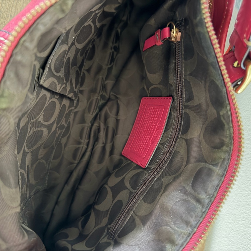 Coach Legacy Turnlock Double Pocket in Red Raspberry - Picture 12 of 15